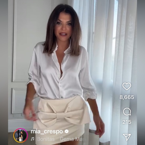 NWT ZARA 🎄SATIN MINI SKIRT SIZE XS and S
🚨 FINAL PRICE NO OFFER ACCEPT - Picture 8 of 16